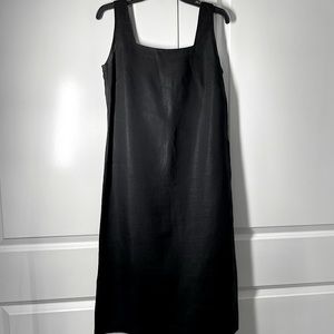 Vision Apparel Black 100% Linen Dress size 10